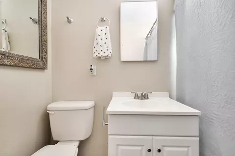 38720 12th St E, Palmdale, CA 93550 photo 8