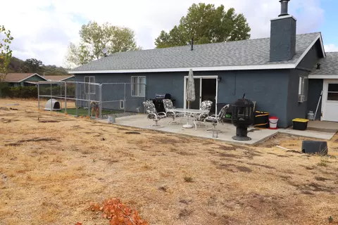 21950 Berne St, Tehachapi, CA 93561 photo 16