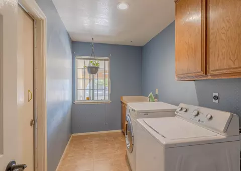 12728 Running Deer Rd, Apple Valley, CA 92308 photo 22