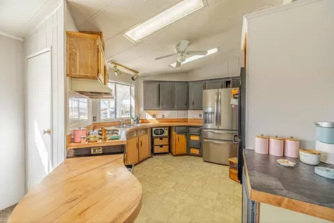 42729 22nd St W, Lancaster, CA 93536 photo 6