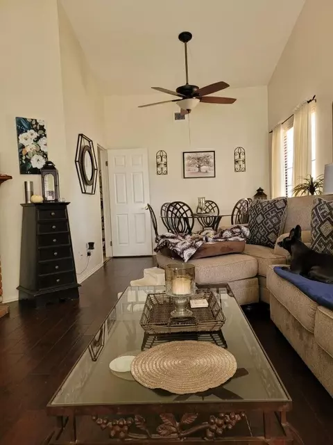 3141 Softwood Ct, Lancaster, CA 93536 photo 6