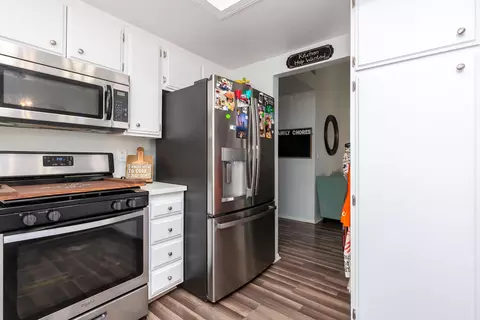 43708 16th St E, Lancaster, CA 93535 photo 9