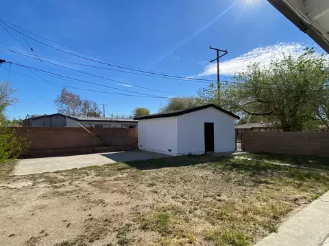 332 Kildare St E, Lancaster, CA 93535 photo 19