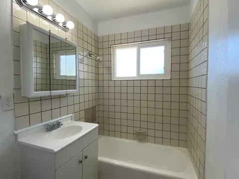 332 Kildare St E, Lancaster, CA 93535 photo 12
