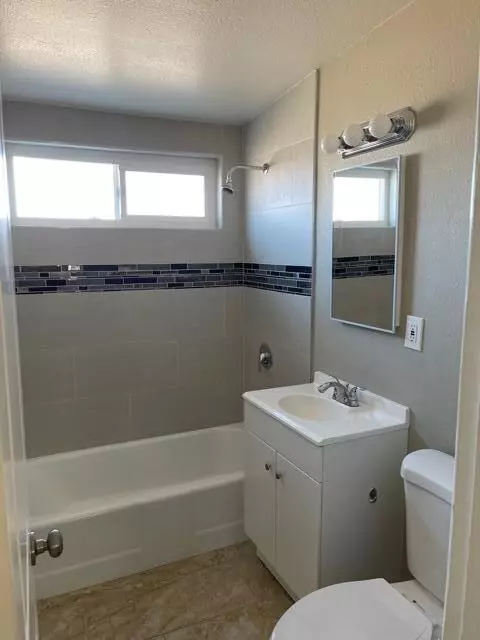 13312 Gilbert St, North Edwards, CA 93523 photo 7