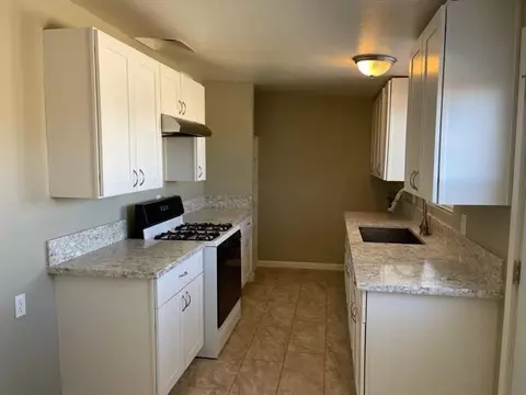 13312 Gilbert St, North Edwards, CA 93523 photo 2