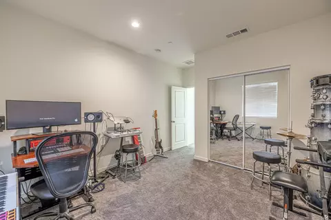 4431 Jackman St W, Lancaster, CA 93536 photo 22