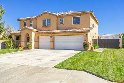 43458 Edith Ln, Lancaster, CA 93535 photo 2