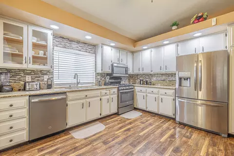 44802 Calston Ave, Lancaster, CA 93535 photo 10