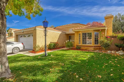 44802 Calston Ave, Lancaster, CA 93535 photo 3