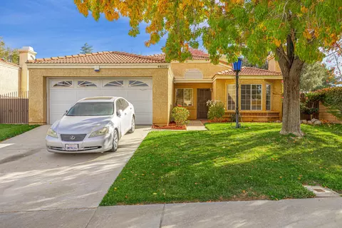 44802 Calston Ave, Lancaster, CA 93535 photo 1