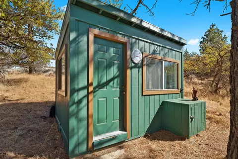 17021 Matterhorn Dr, Tehachapi, CA 93561 photo 1