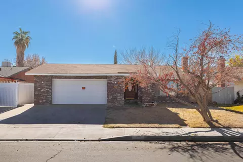 600 Ave J 4 E, Lancaster, CA 93535 photo 3