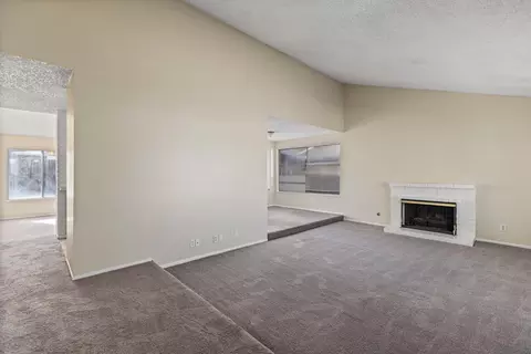 600 Ave J 4 E, Lancaster, CA 93535 photo 5