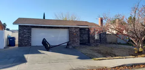 600 Ave J 4 E, Lancaster, CA 93535 photo 1