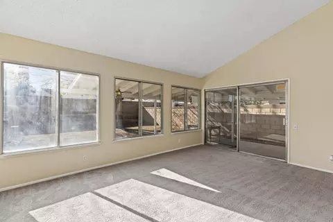 600 Ave J 4 E, Lancaster, CA 93535 photo 8