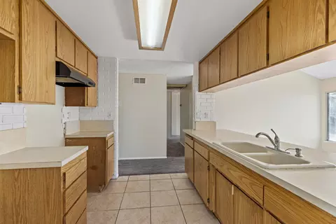 600 Ave J 4 E, Lancaster, CA 93535 photo 12