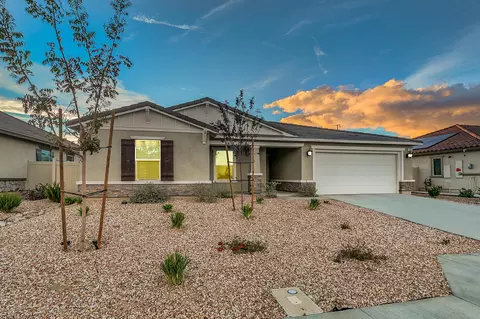 44653 Aspen St, Lancaster, CA 93535 photo 1