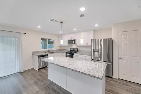 44653 Aspen St, Lancaster, CA 93535 photo 13