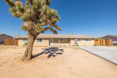 22144 Kayenta Rd, Apple Valley, CA 92308 photo 1