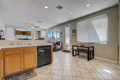 4612 Trojan Ct, Lancaster, CA 93536 photo 15