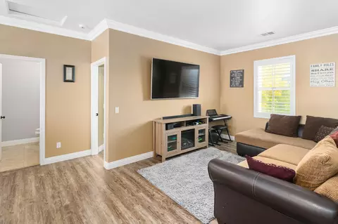 4243 Jonathon St, Lancaster, CA 93536 photo 14