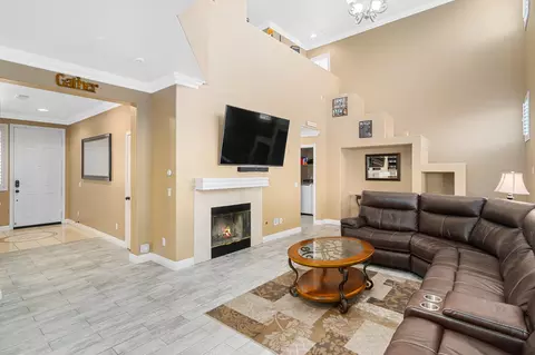 4243 Jonathon St, Lancaster, CA 93536 photo 6