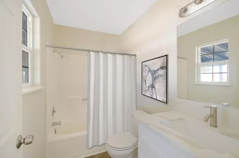 15623 Valeport Ave, Lancaster, CA 93535 photo 9