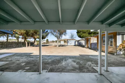 15623 Valeport Ave, Lancaster, CA 93535 photo 15