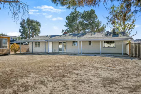 15623 Valeport Ave, Lancaster, CA 93535 photo 18