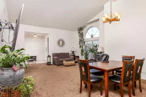 752 Ave J 9 E, Lancaster, CA 93535 photo 9