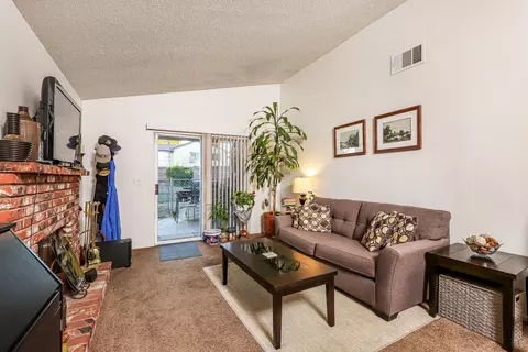 752 Ave J 9 E, Lancaster, CA 93535 photo 11