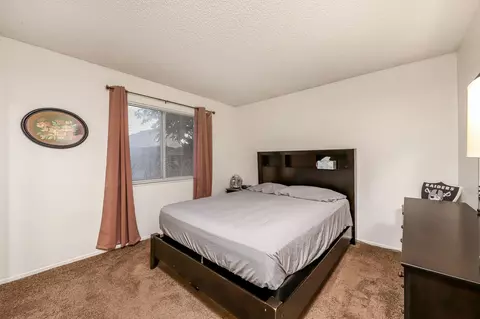 752 Ave J 9 E, Lancaster, CA 93535 photo 17