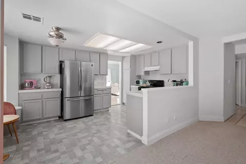 3326 Thomas Ave, Palmdale, CA 93550 photo 12