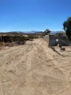 17072 Avenue G E, Lancaster, CA 93535 photo 3