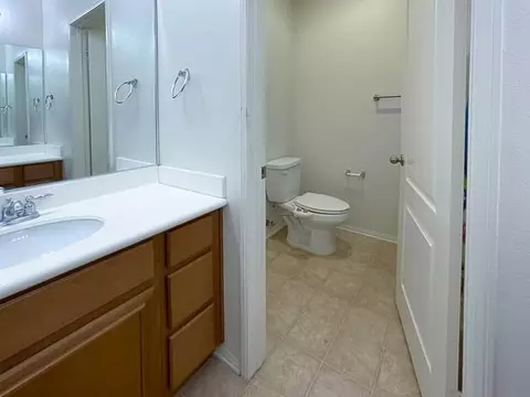 4051 Jonathon St, Lancaster, CA 93536 photo 25