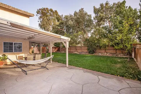 2012 Ivesbrook St E, Lancaster, CA 93535 photo 24