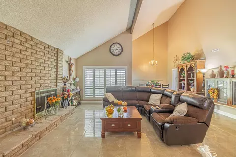 43754 Sentry Ln, Lancaster, CA 93536 photo 7