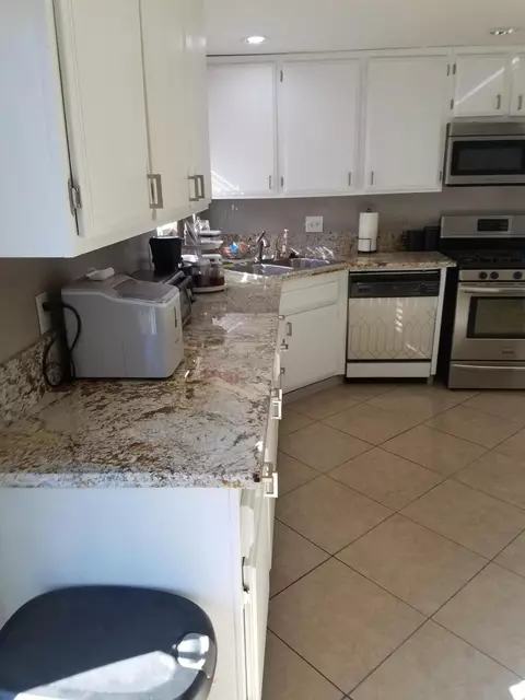 43746 Mona St, Lancaster, CA 93535 photo 11