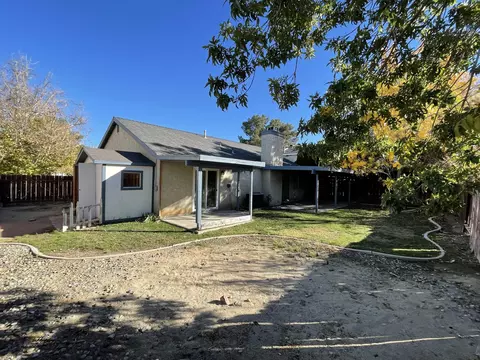 45139 Roberto Ct N, Lancaster, CA 93535 photo 13