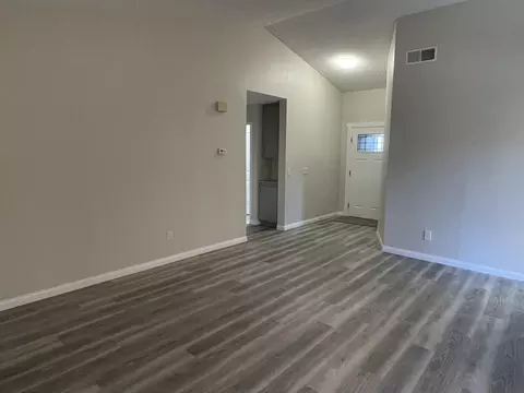 45139 Roberto Ct N, Lancaster, CA 93535 photo 2
