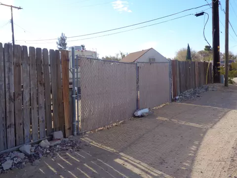 15989 Rexroth, Mojave, CA 93501 photo 19