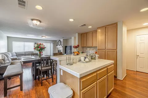 45302 Robinson Dr, Lancaster, CA 93535 photo 11