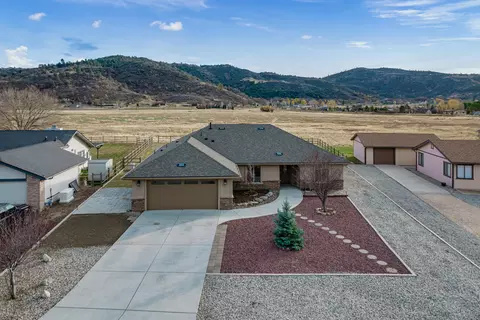 29412 Fawn Way, Tehachapi, CA 93561 photo 3