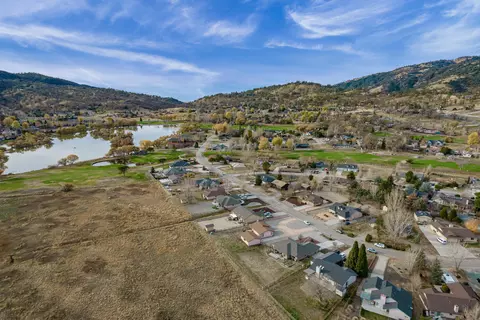 29412 Fawn Way, Tehachapi, CA 93561 photo 36