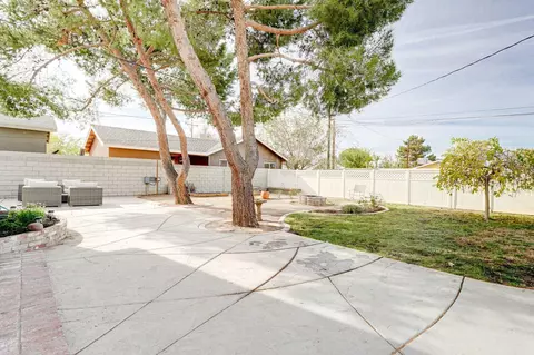 44639 Cedar Ave, Lancaster, CA 93534 photo 35