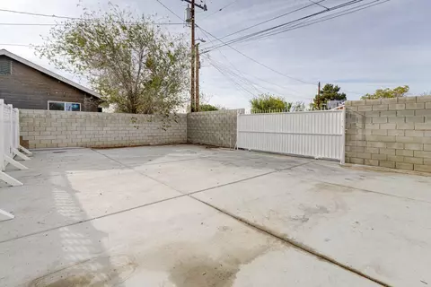 44639 Cedar Ave, Lancaster, CA 93534 photo 42