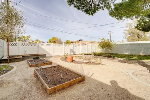44639 Cedar Ave, Lancaster, CA 93534 photo 38
