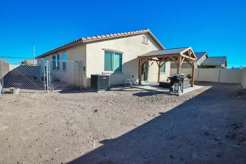 45063 Marbella St, Lancaster, CA 93536 photo 43