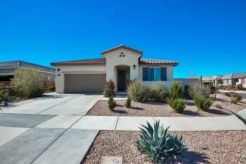 45063 Marbella St, Lancaster, CA 93536 photo 1